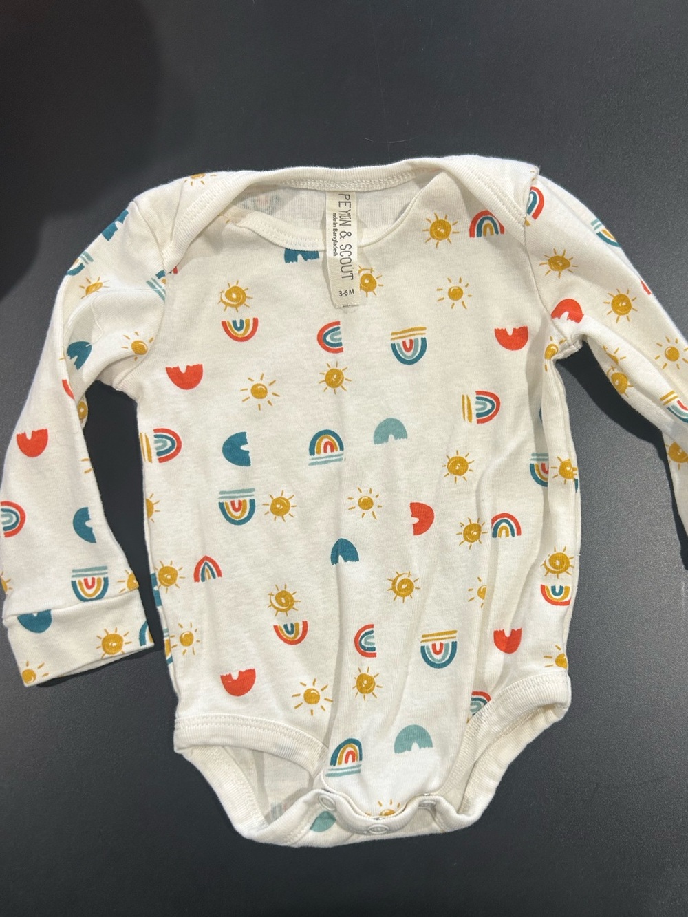Neutral Cream Long-Sleeve Baby Bodysuit with Rainbow & Sun Motif